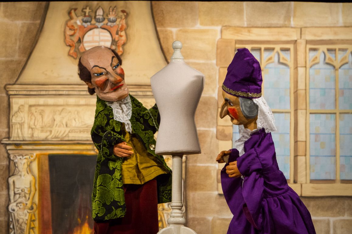 Des Kaisers neue Kleider